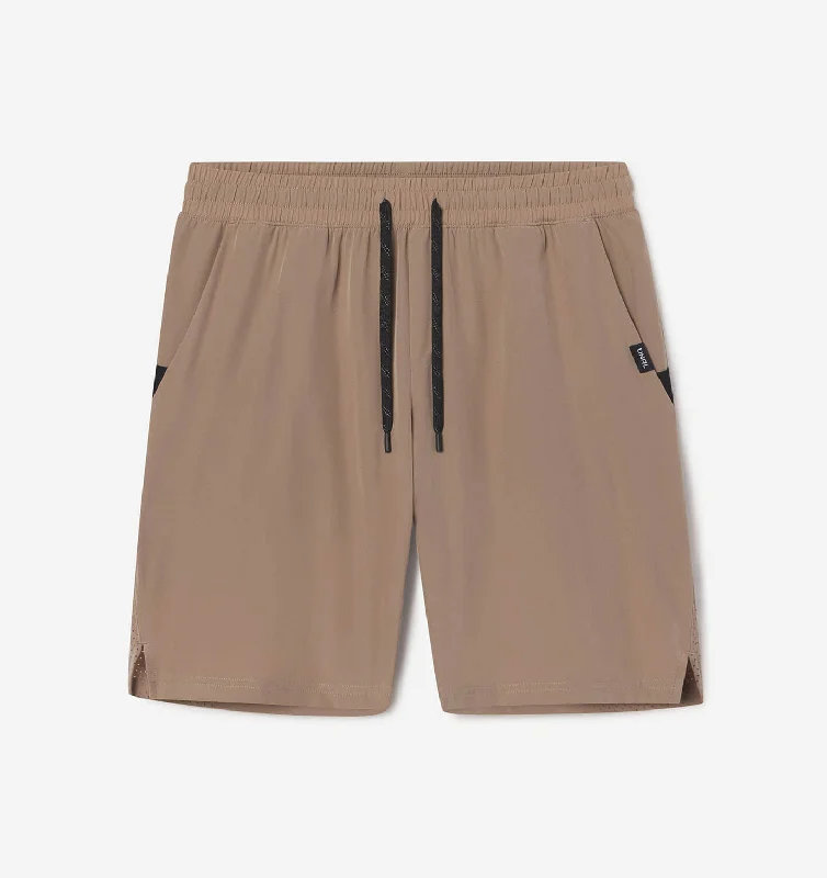 Men's checkered pattern wool shorts for a stylish winter layering optionStride Short [7.5"]