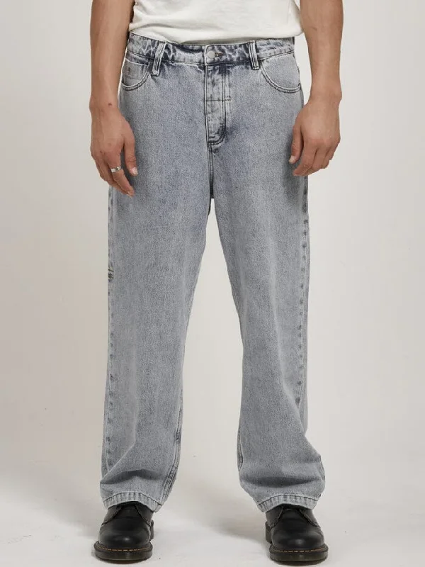 Men's Ripped Skinny Jeans in Acid Wash for an Edgy and Punk - Inspired StyleBig Slacker Denim Jean - Garage Blue