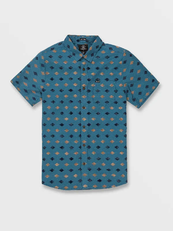 Men's Slim Fit Stretch Jeans in Dark Wash for a Modern and Comfortable LookStackstone Short Sleeve Shirt - Aged Indigo
