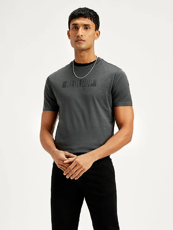 Men's long - sleeve henley t - shirts with button - down placketsMen's Brand Logo Slim Fit T-Shirt Men's long - sleeve henley t - shirts with button - down placketsMen's Brand Logo Slim Fit T-Shirt