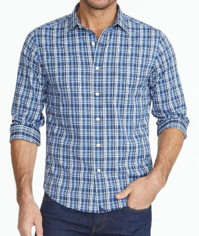 Men's budget - friendly basic polo shirts in multiple colorsPerformance+ Montecarlo Shirt